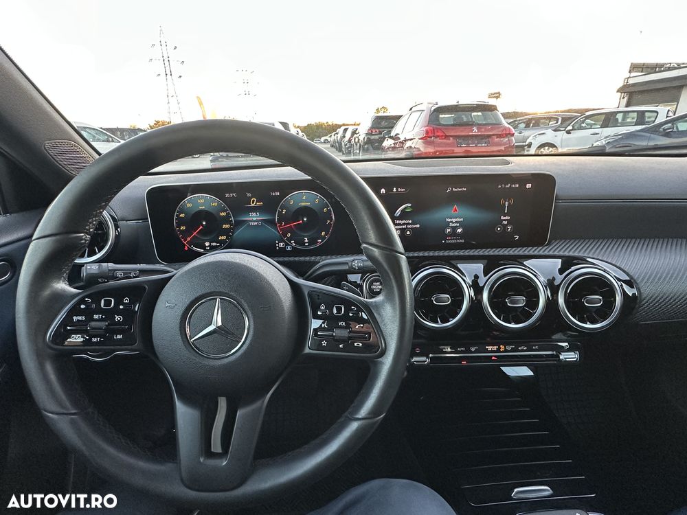 Mercedes-Benz A 180 7G-DCT - 13