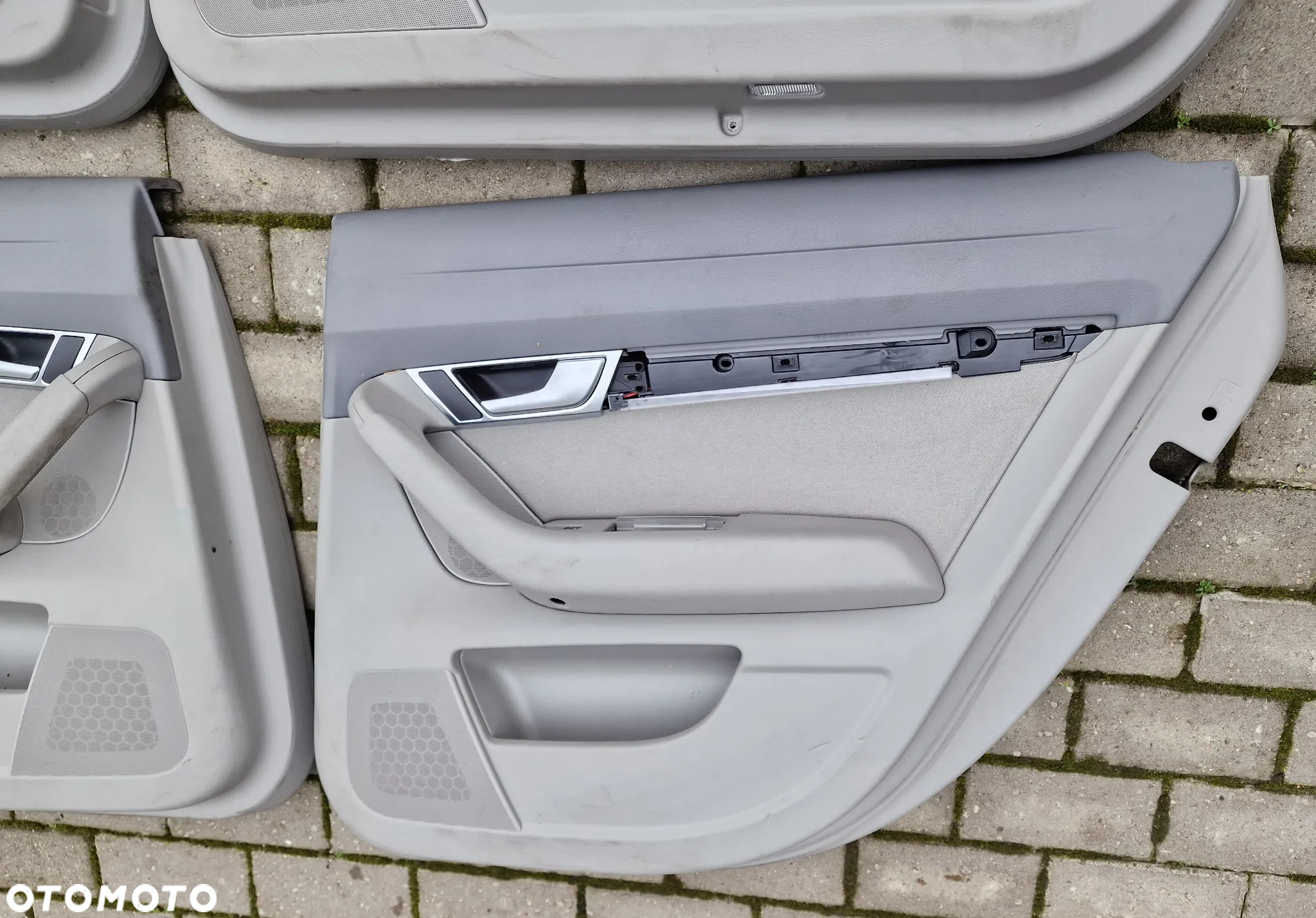BOCZKI DRZWI KOMPLET PODŚWIETLANE AUDI A6 C6 KOMBI LIFT - 11