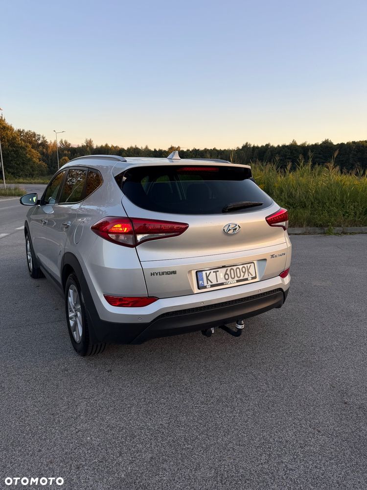 Hyundai Tucson - 8