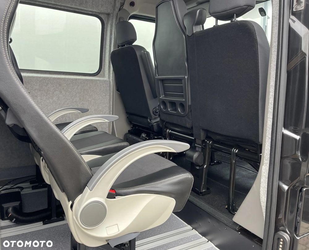 Renault Master Brygadówka Doka L2H2 - 24