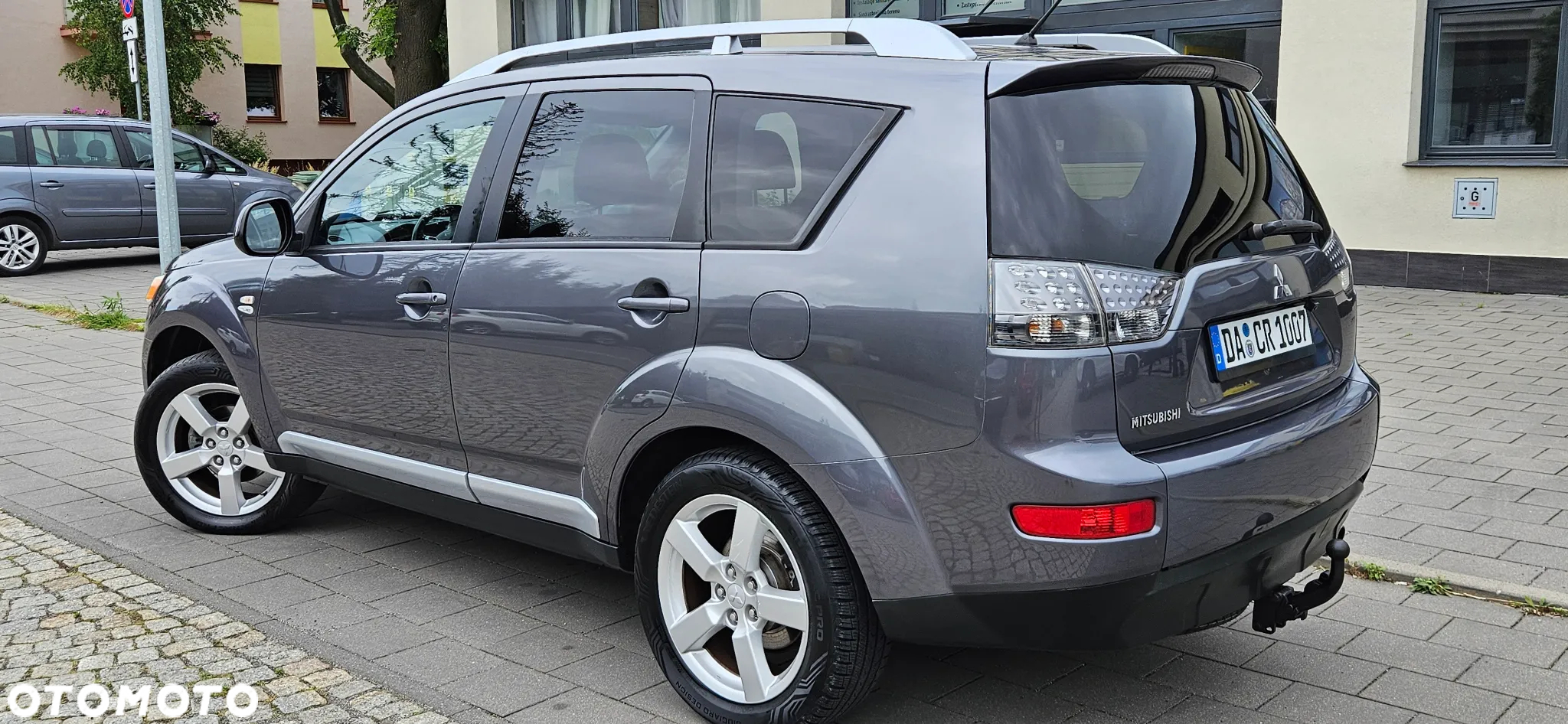 Mitsubishi Outlander 2.0 DI-D 4WD Intense - 21