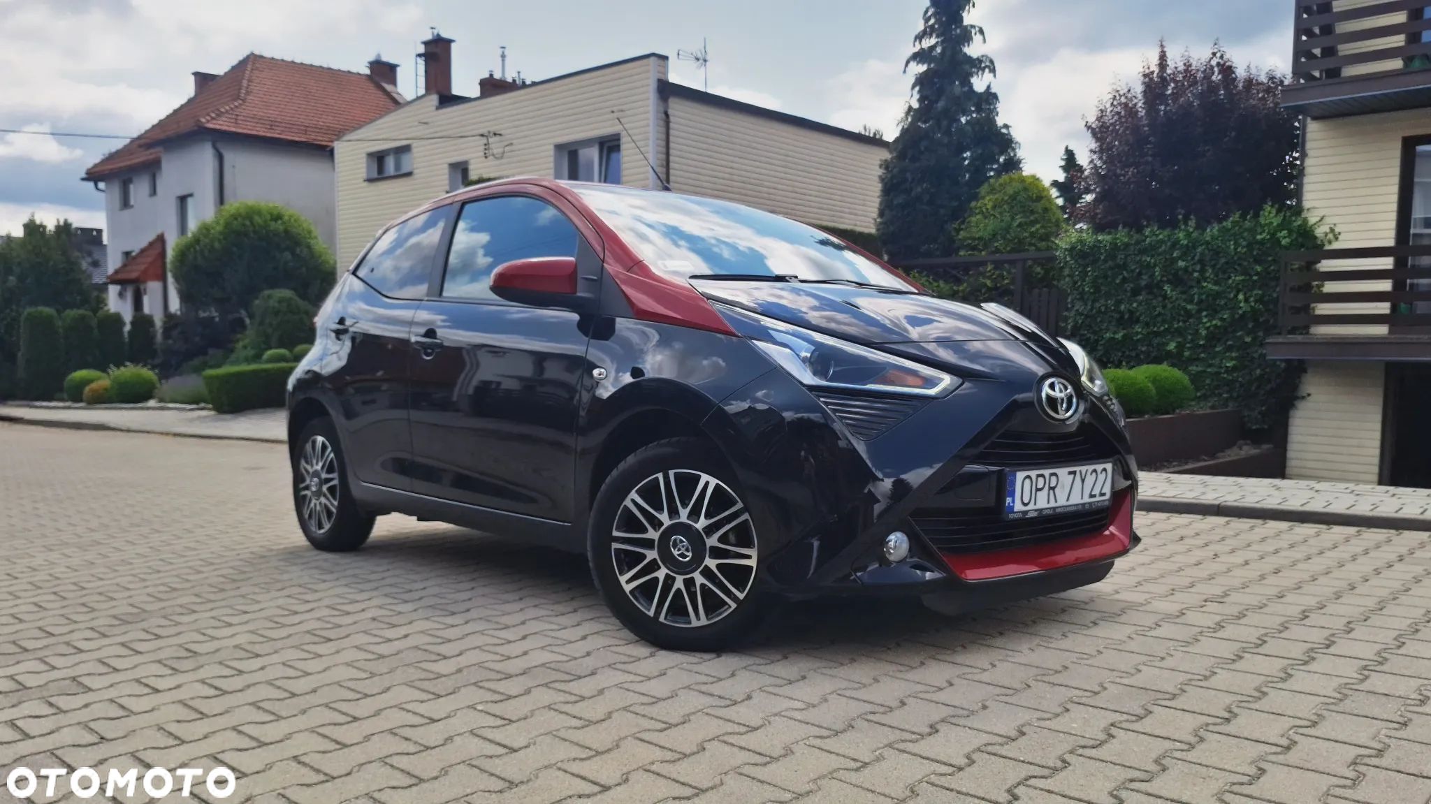 Toyota Aygo 1.0 VVT-i Black Edition - 1