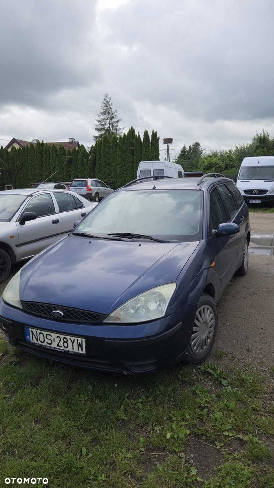 Ford Focus - 1