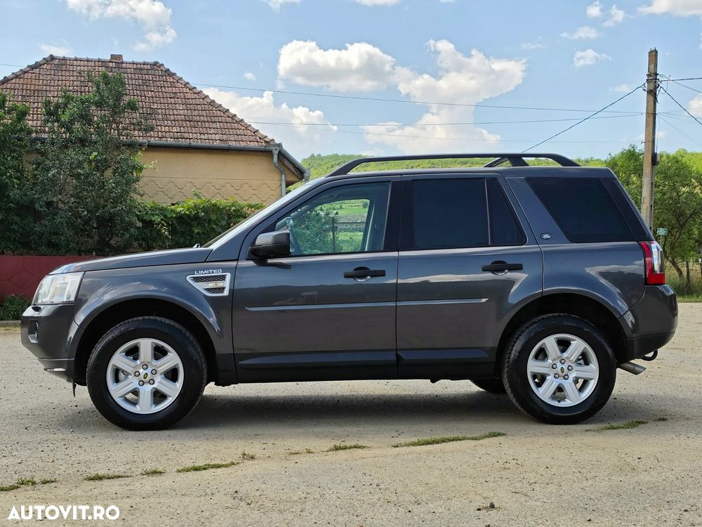 Land Rover Freelander 2 2.2L TD4 S - 13