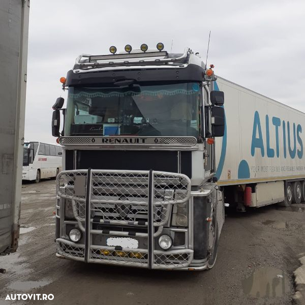 Bullbar, suport proiectoare Renault, Magnum - 2