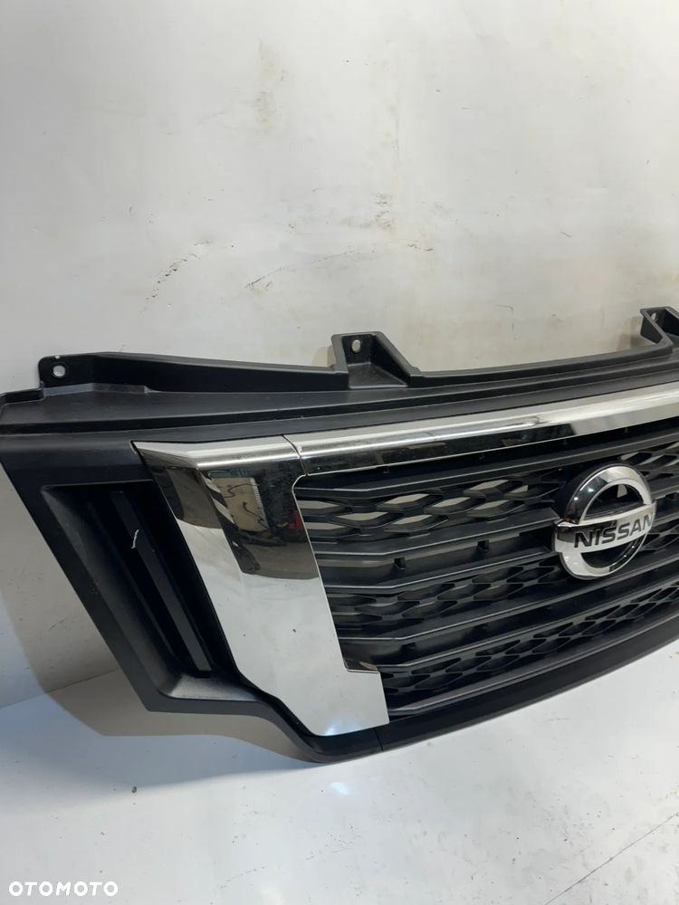 GRILL NISSAN NV400 OE: 62310 8169R - 2