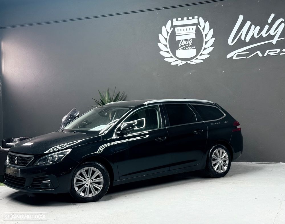 Peugeot 308 SW BlueHDi 130 EAT8 Allure - 6