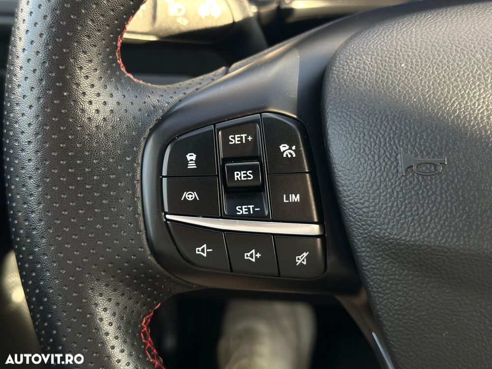 Ford Kuga 2.5 Duratec FWD FHEV ST-Line - 35