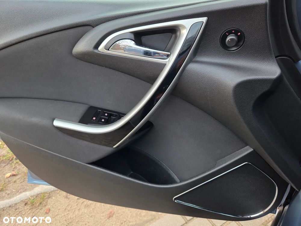 Opel Astra 1.4 Turbo Design Edition - 6