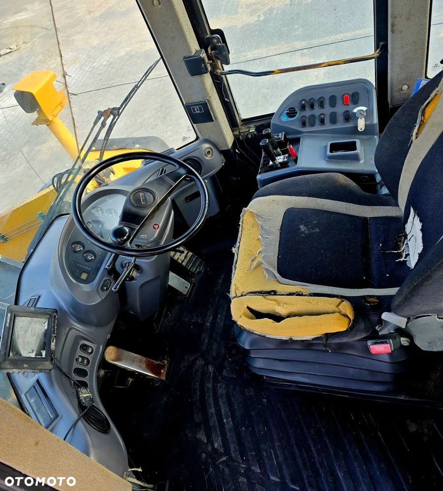 Komatsu WA-430-6 - 13