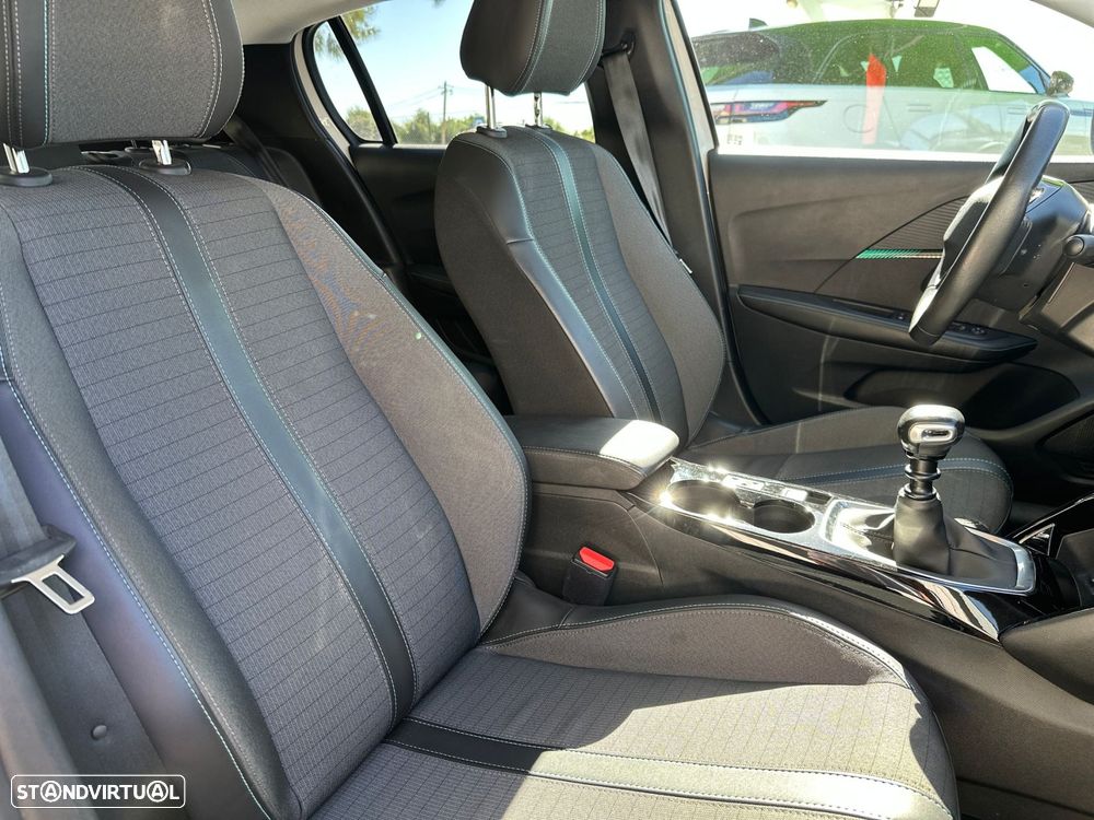 Peugeot 208 1.2 PureTech Active - 12