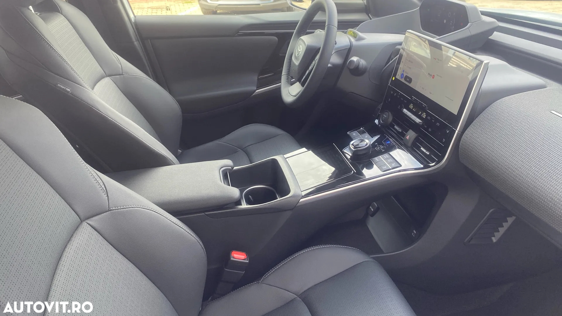 Toyota BZ4X 150 KW FWD (4x2) Luxury - 12