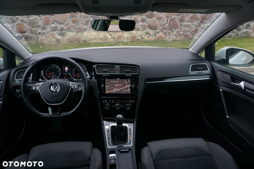 Volkswagen Golf 1.5 TSI ACT OPF BlueMotion Highline - 28