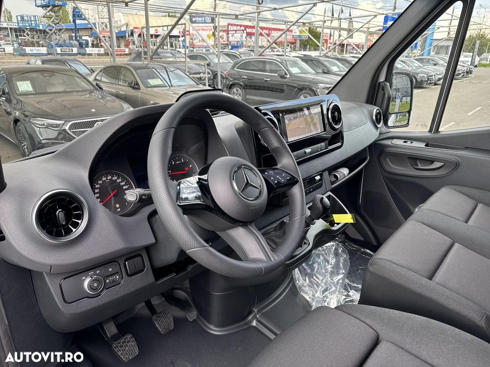 Mercedes-Benz Sprinter 317 Furgon Extra-Lung 15.5 mc - 10