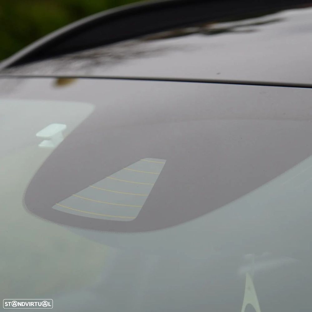 Volvo XC 40 2.0 D3 - 44