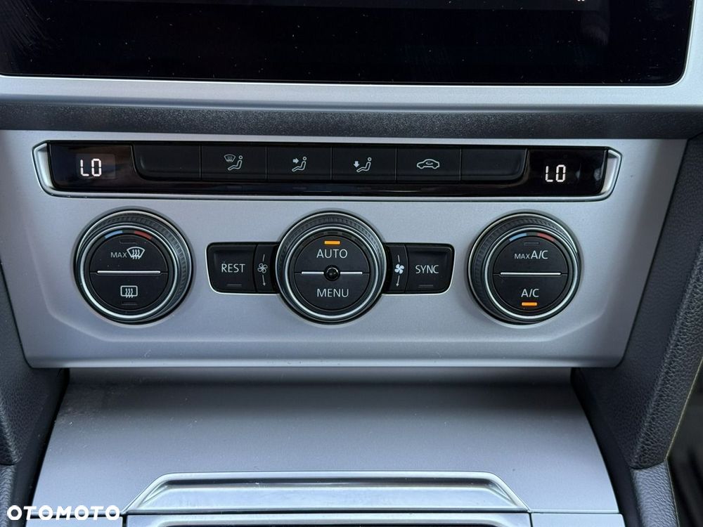 Volkswagen Passat Variant 2.0 TDI BMT Comfortline DSG - 24