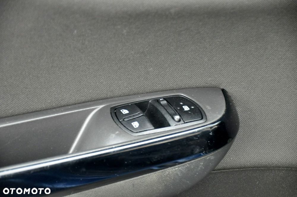 Opel Corsa - 35