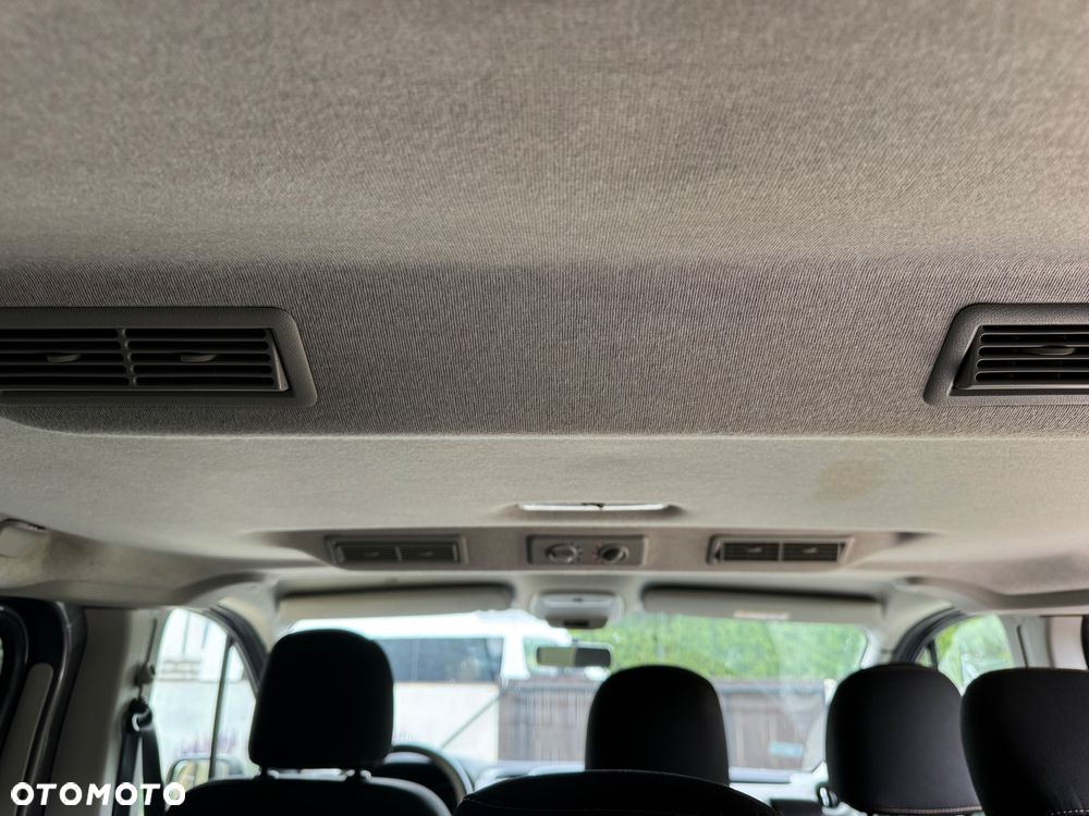 Renault Trafic Grand 1.6 dCi - 8