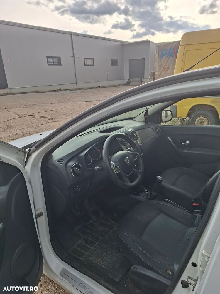 Dacia Logan - 8