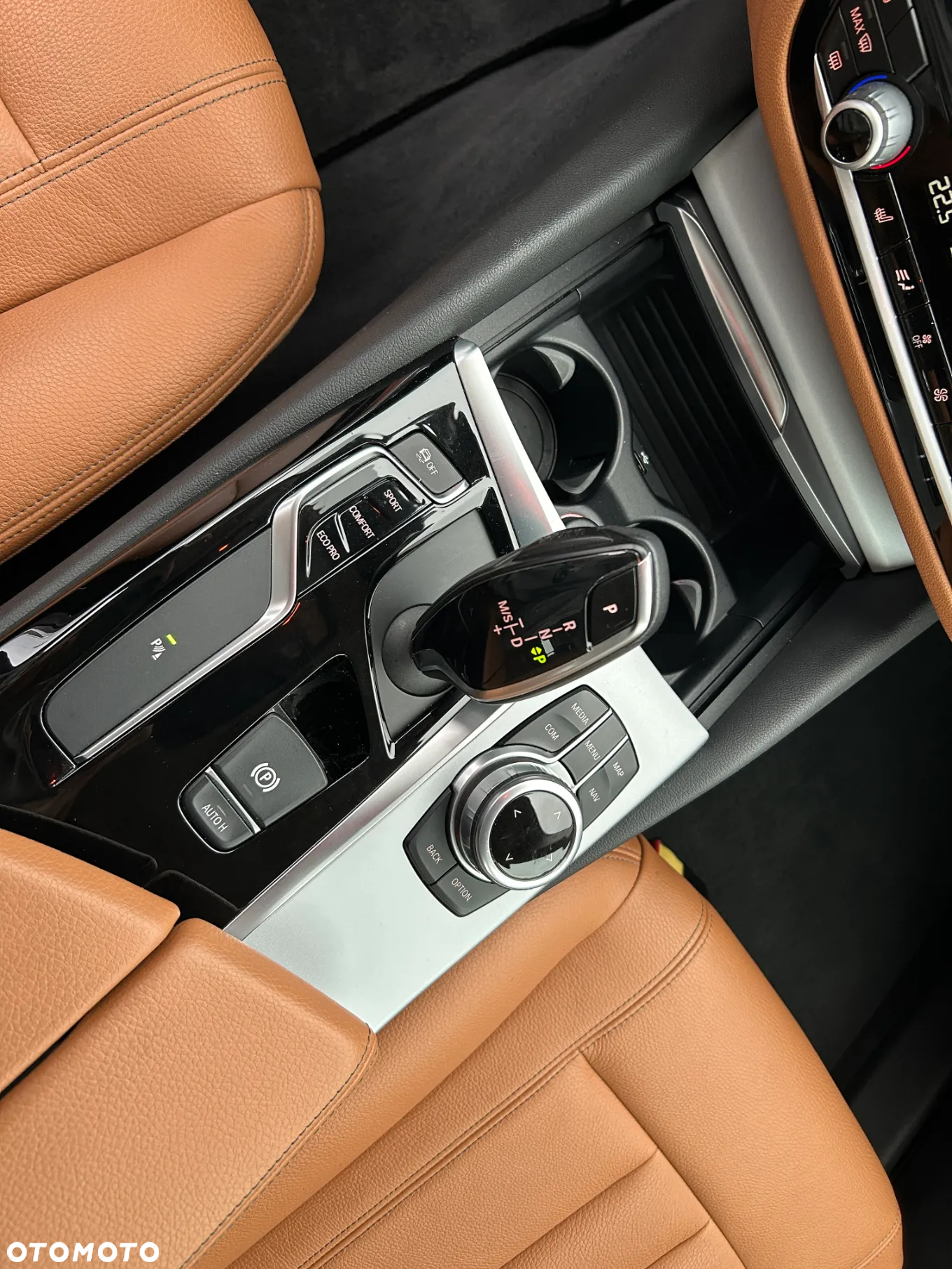 BMW Seria 5 520d - 22