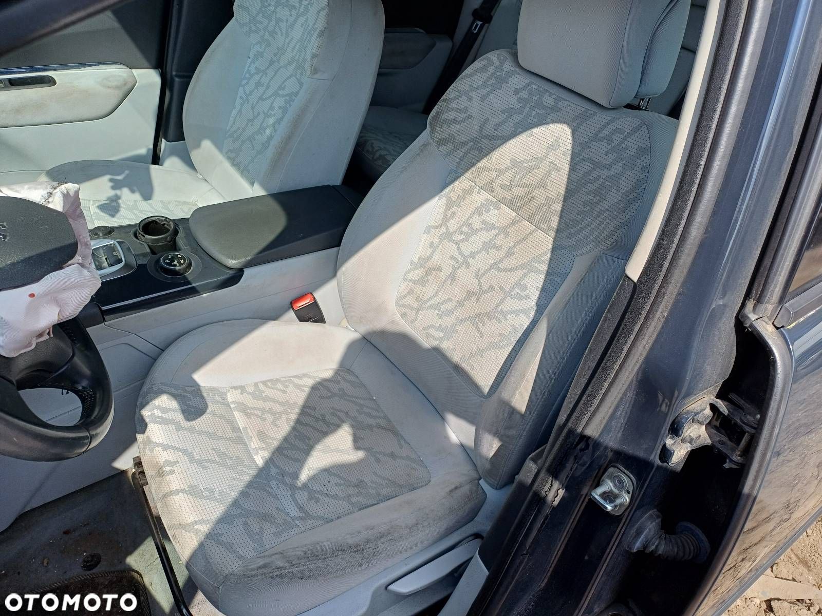 KOMPLET FOTELI LEWY PRAWY PRZÓD + KANAPA TYŁ + BOCZKI PEUGEOT 3008 I - 1