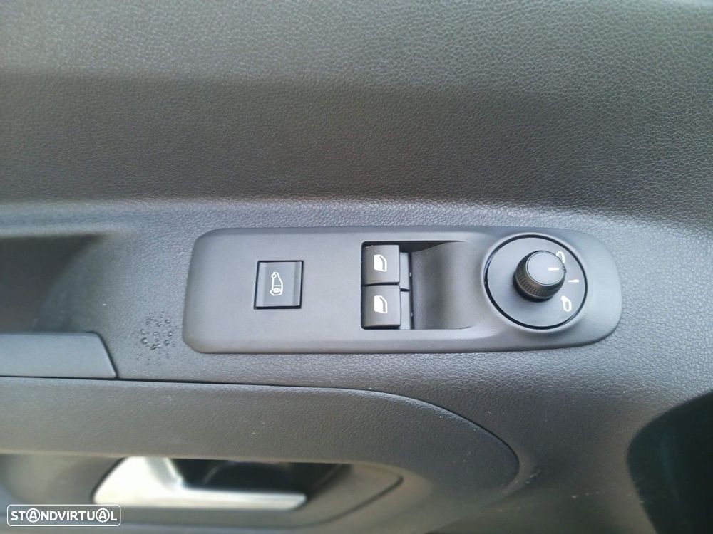 Fiat Doblo VAN L1 136 CV 110KW - BAT 50 KWH - 23