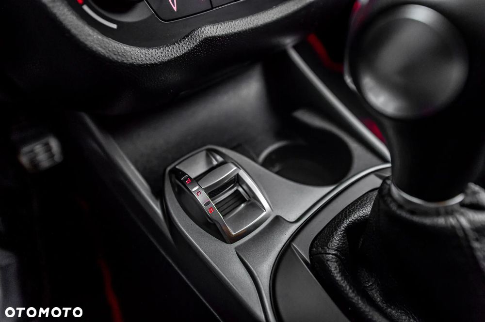 Alfa Romeo Mito TB 1.4 16V MultiAir TCT Super - 30