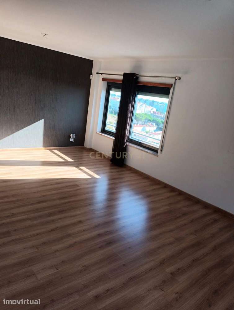 Apartamento Renovado em Marvila, Lisboa com Vista para o Lago - Grande imagem: 3/34