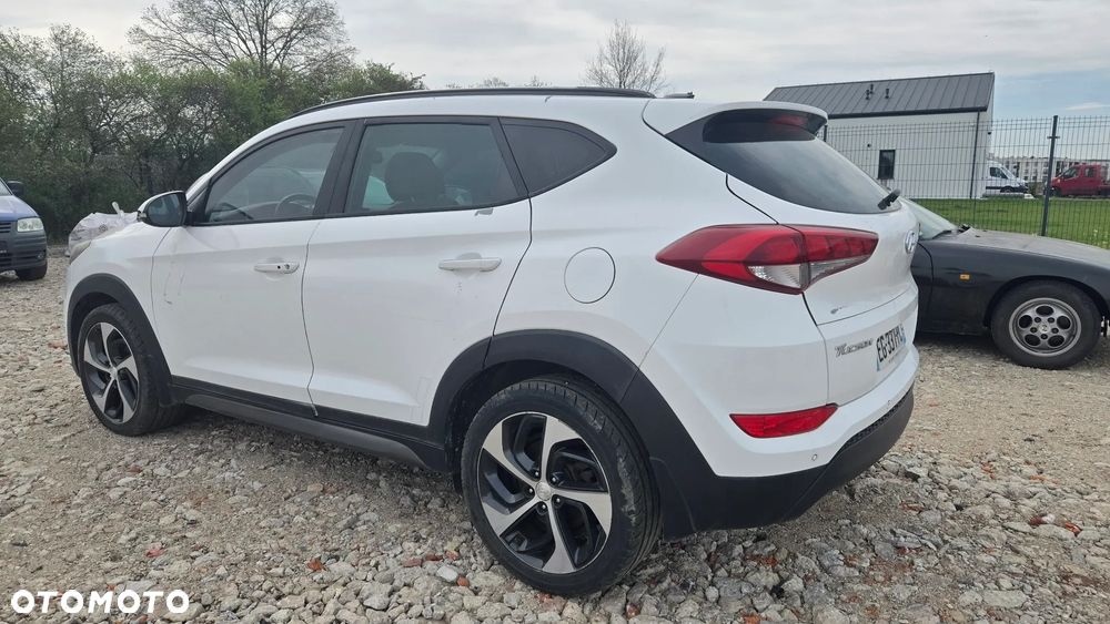 Hyundai Tucson 1.7 CRDI BlueDrive Premium 2WD DCT - 4