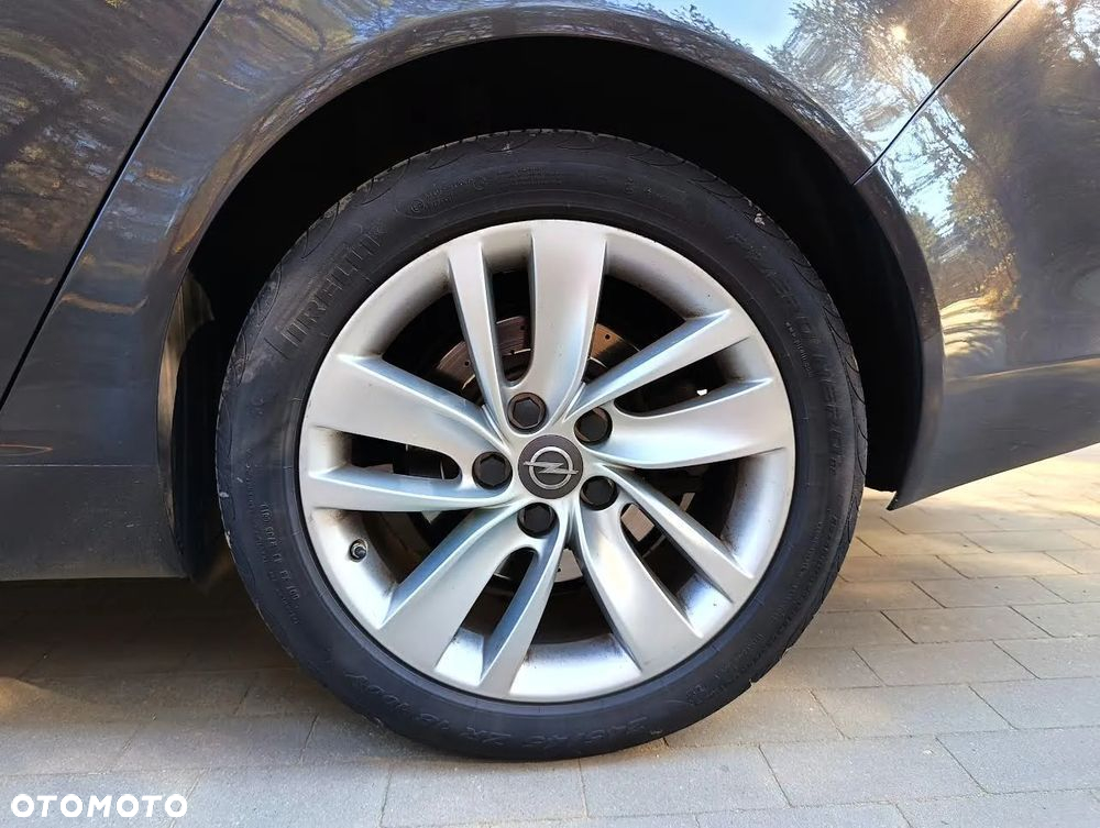 Opel Insignia 2.0 CDTI Edition - 6