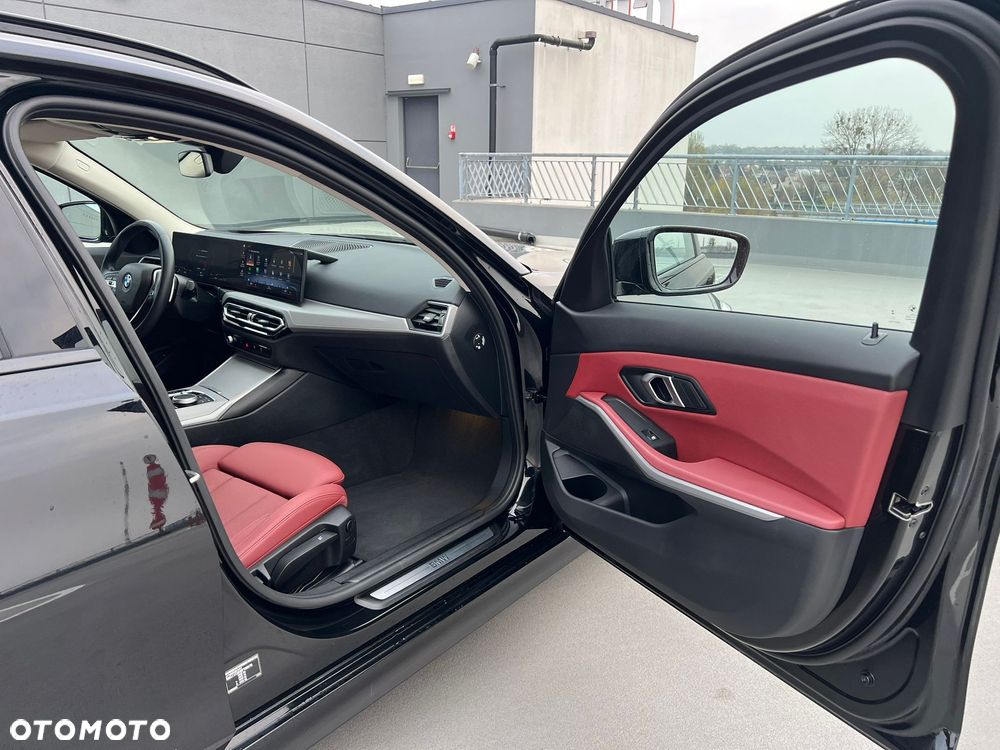 BMW Seria 3 318d MHEV Sport Line - 24