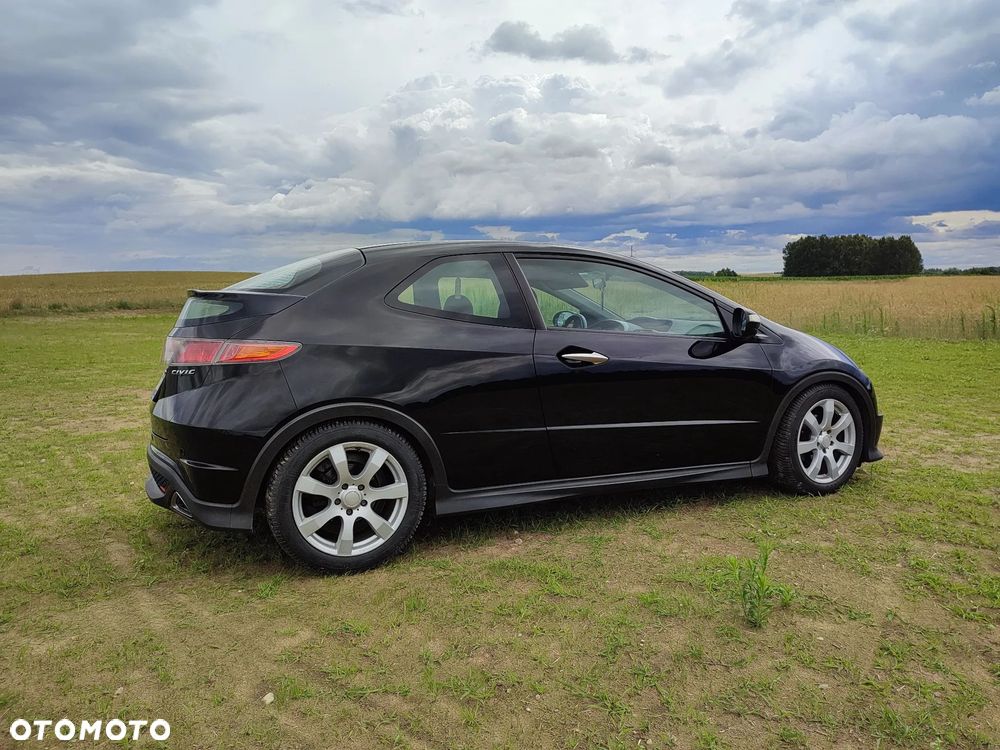 Honda Civic 2.2i-CTDi TypeS - 6