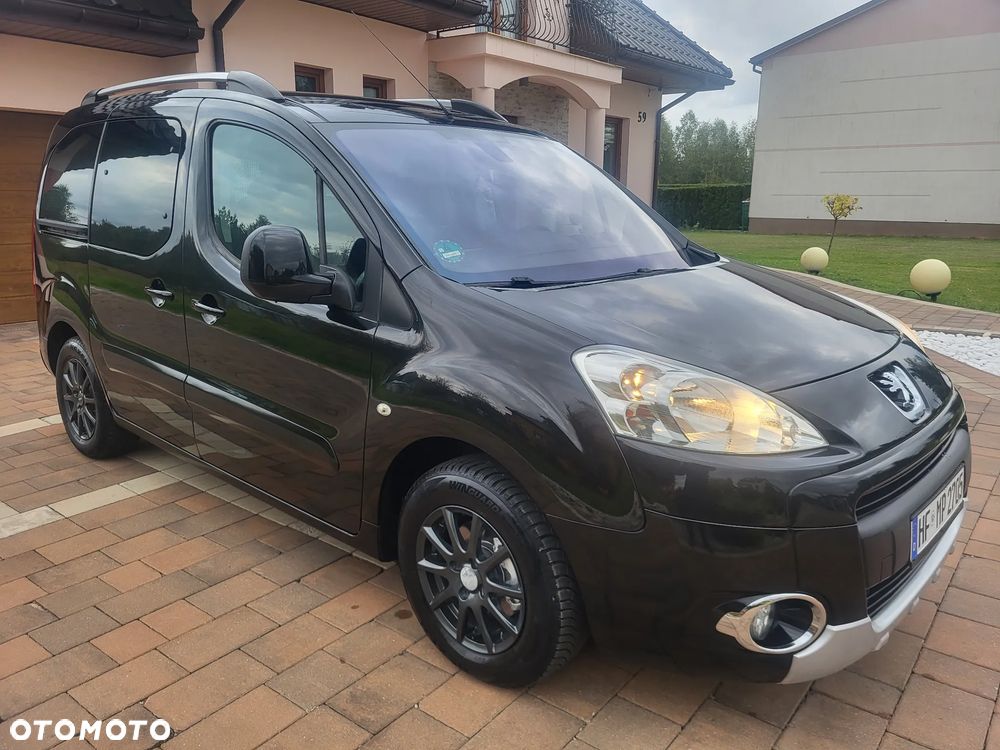 Peugeot Partner 2010 photo 2