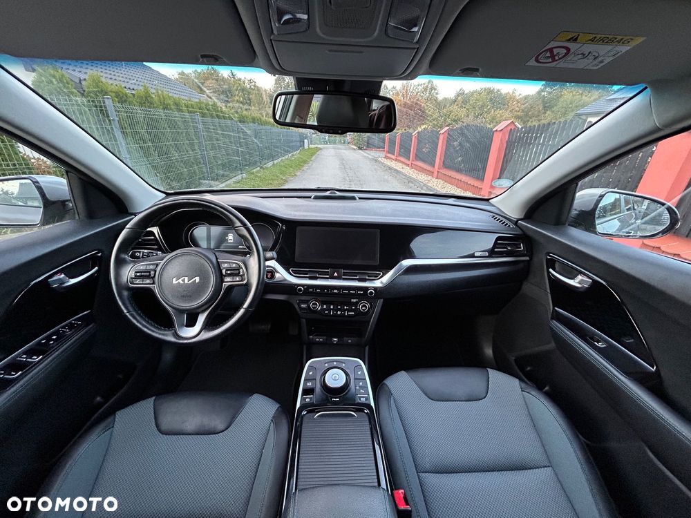 Kia Niro 64kWh L - 7