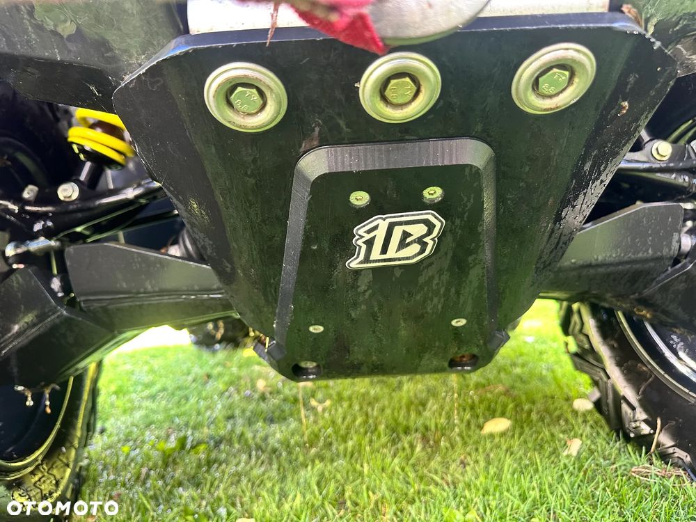 Can-Am Outlander Max - 11