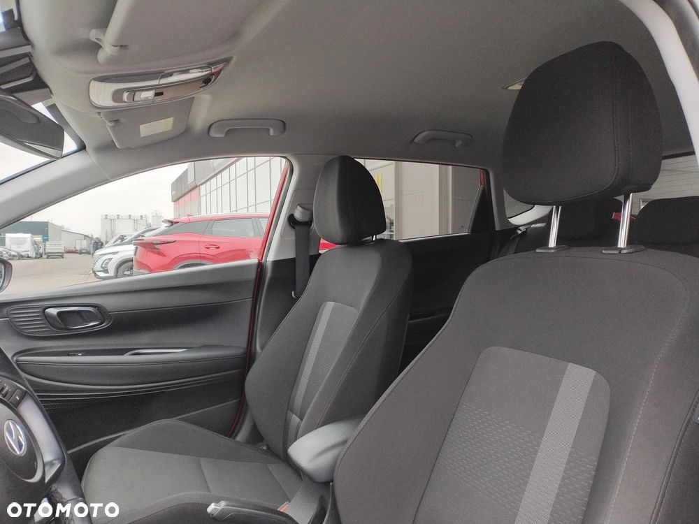 Hyundai i20 1.0 T-GDi Smart DCT - 11