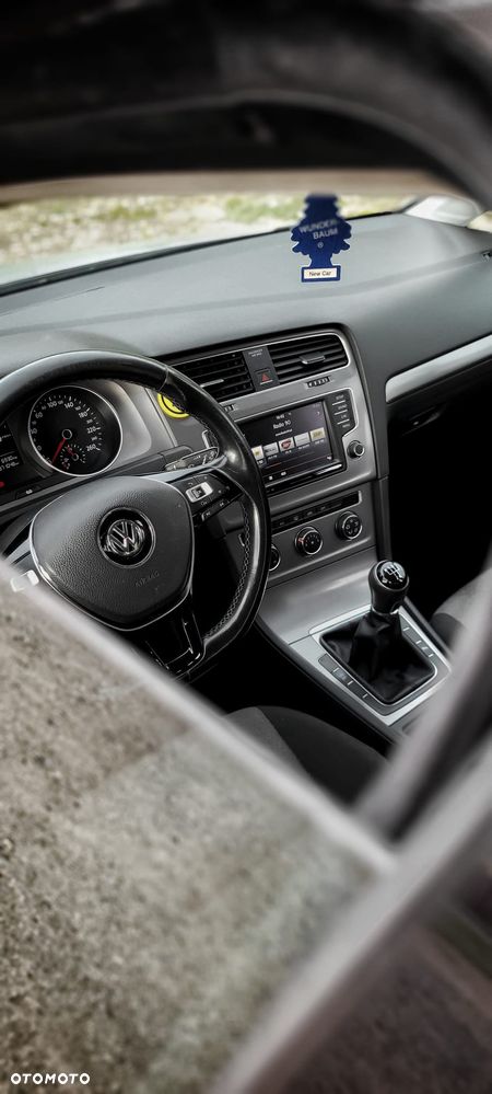 Volkswagen Golf 1.6 TDI BlueMotion Trendline - 3
