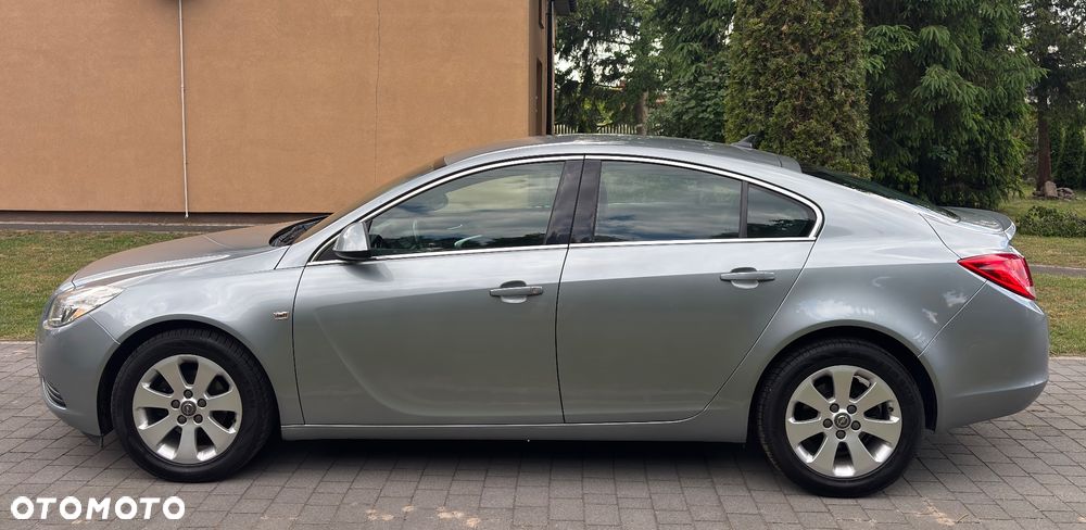 Opel Insignia - 11