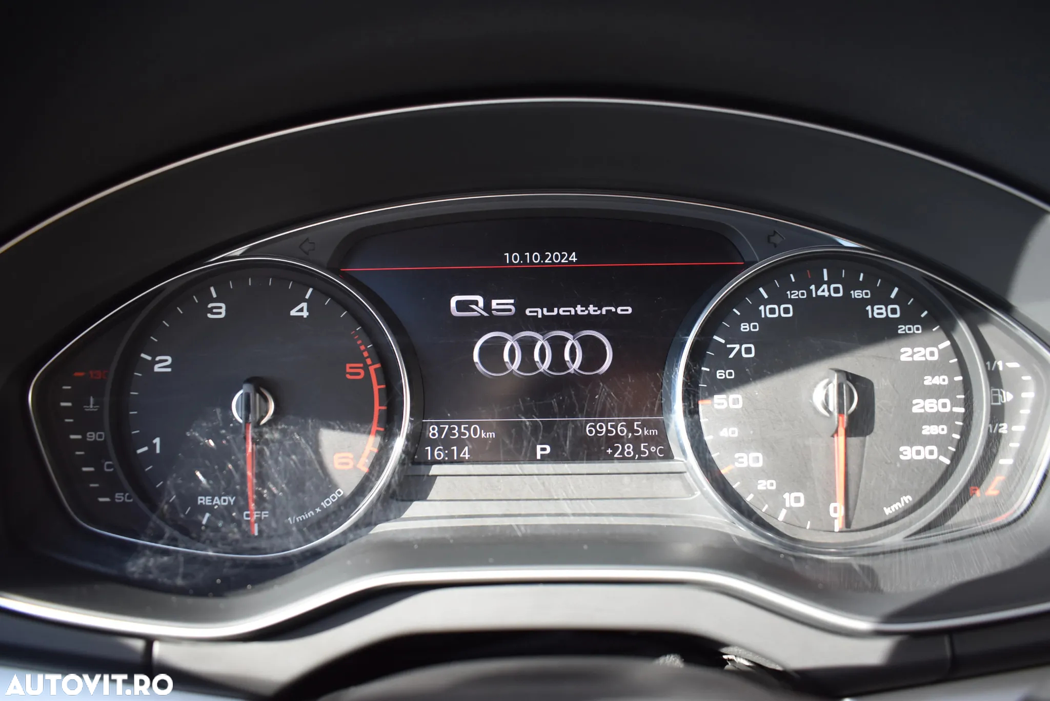 Audi Q5 2.0 40 TDI quattro S tronic Design - 17