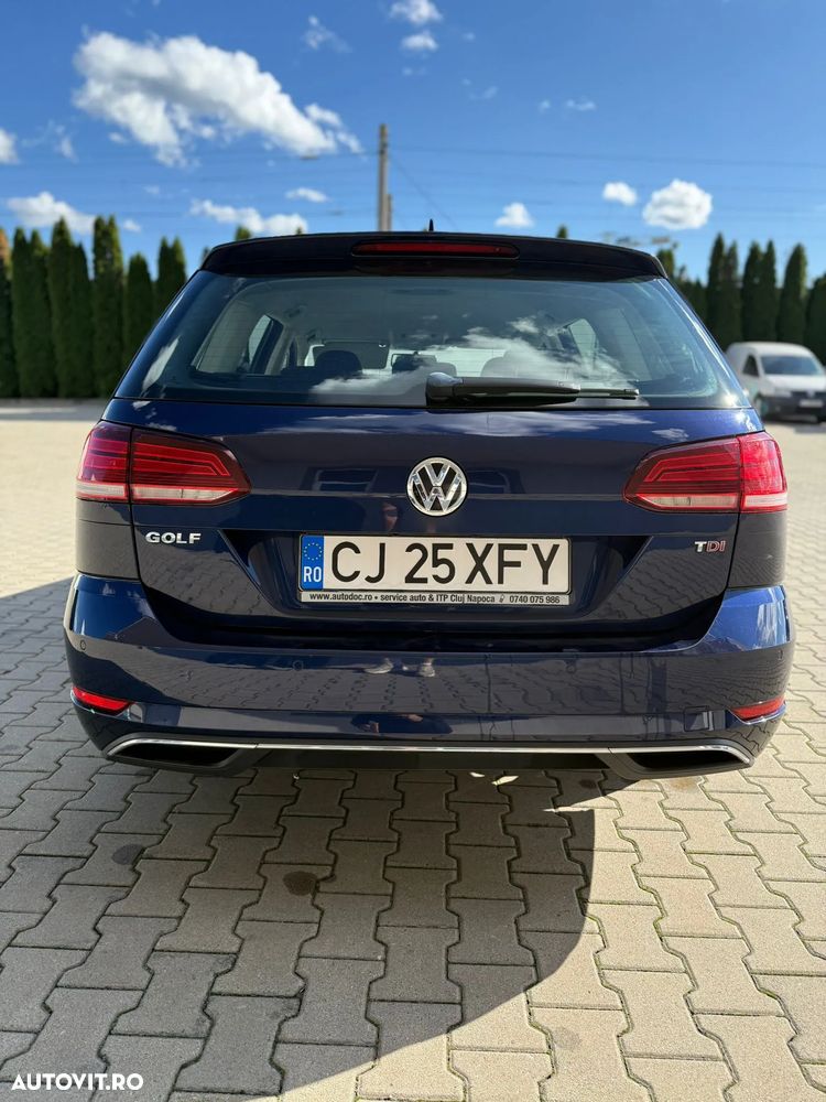 Volkswagen Golf 1.6 TDI Comfortline - 6