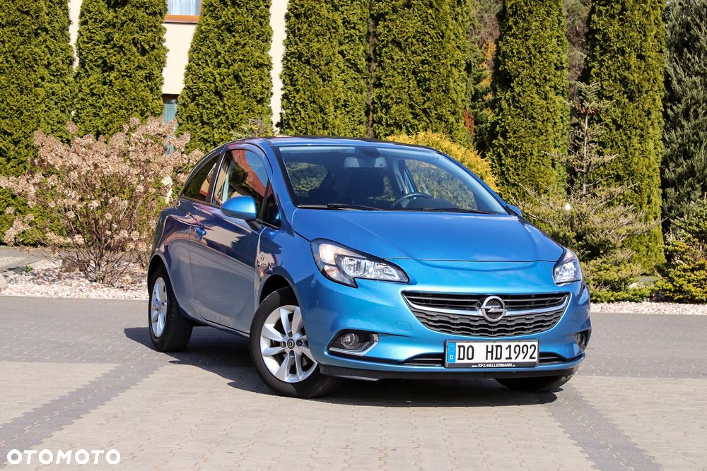Opel Corsa 1.4 16V Cosmo - 4