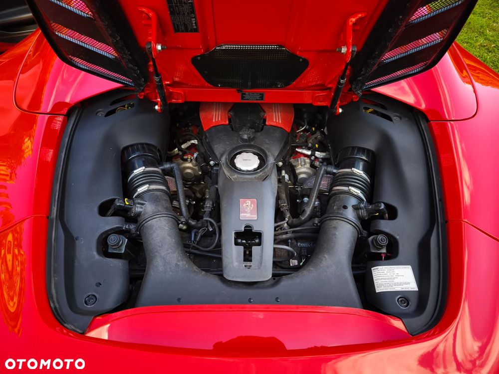 Ferrari 488 - 31