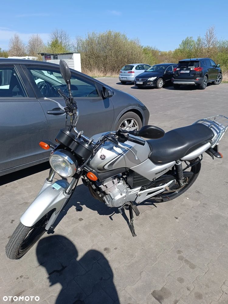 Yamaha YBR - 7