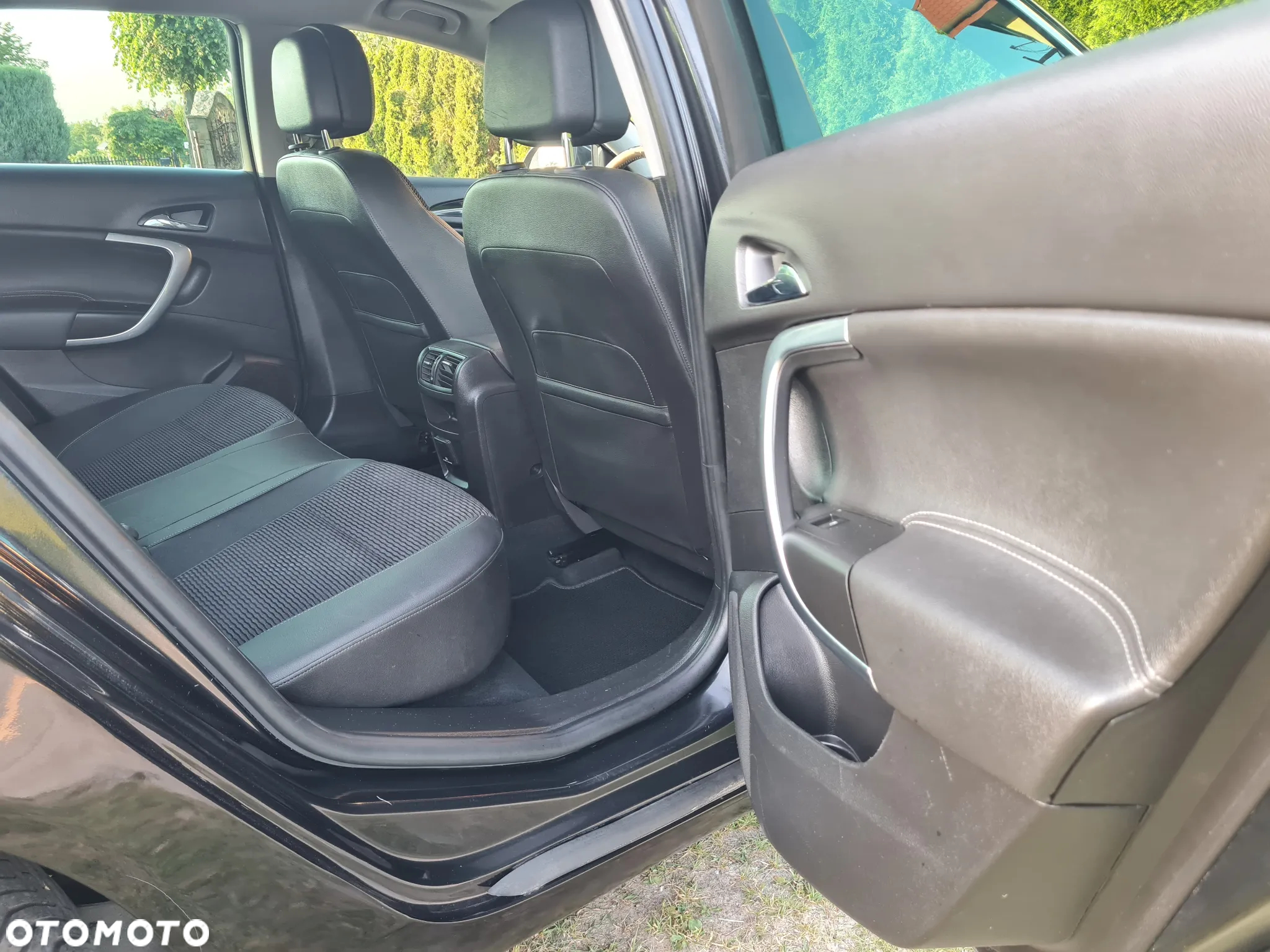 Opel Insignia 2.0 CDTI Cosmo S&S - 19