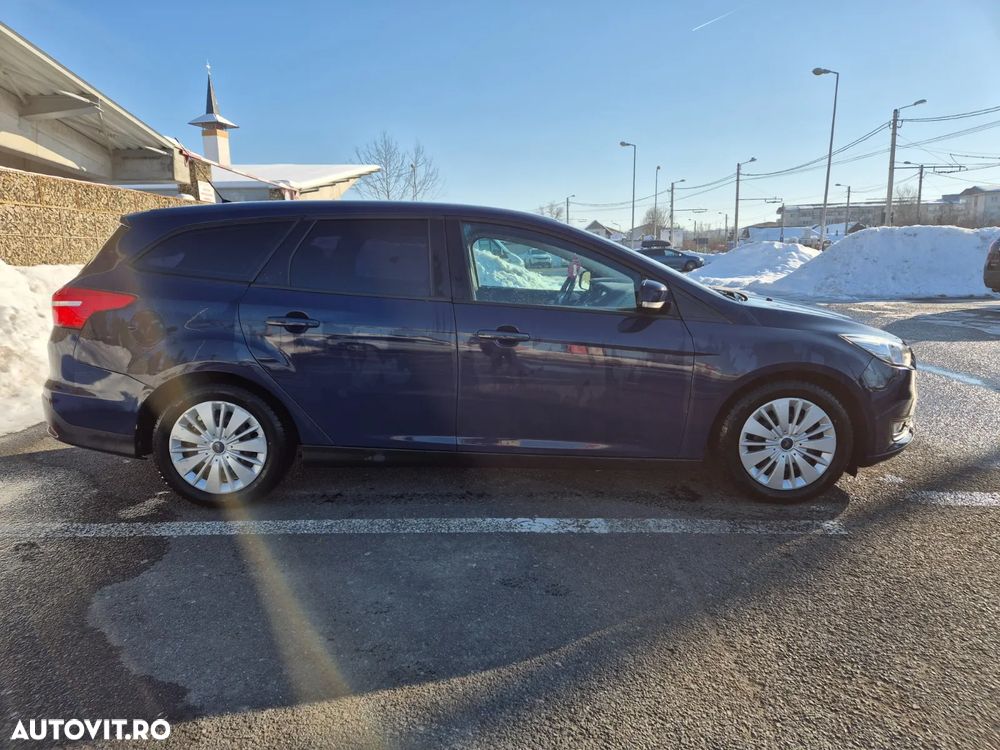 Ford Focus - 4