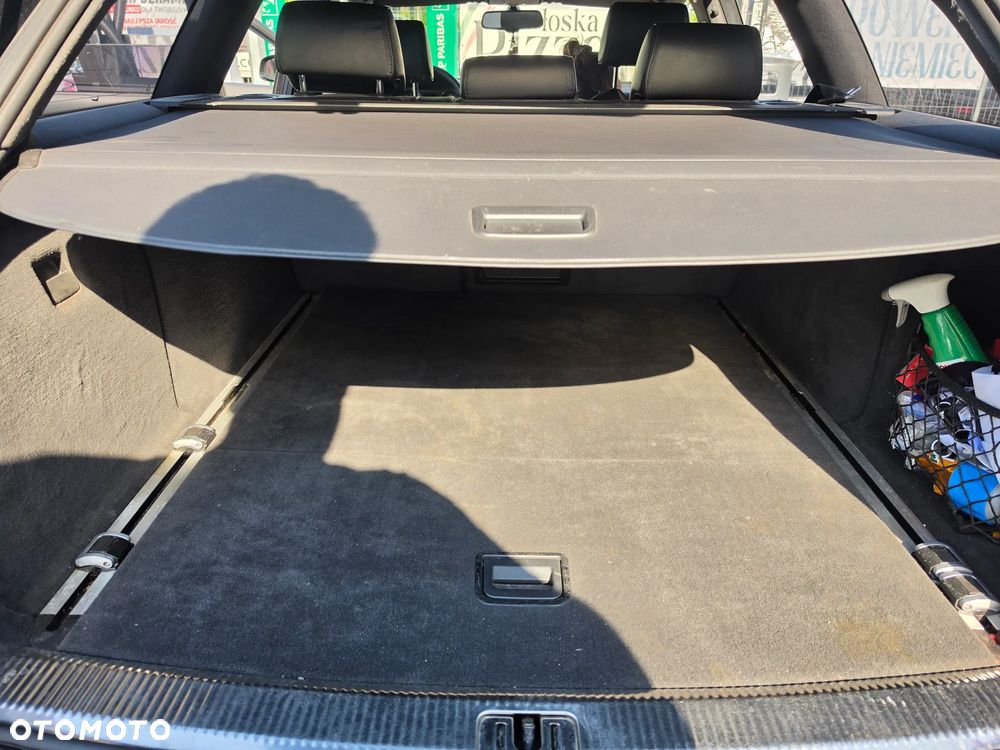 Audi A6 Avant 4.2 Quattro Tiptronic - 22