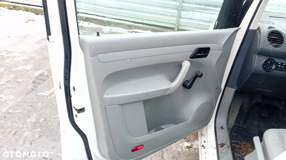Tylko Części VW Caddy III 2K 2.0 sdi bdj 70KM 51kW l1h1 03r–10r Lakier lb9a - 7
