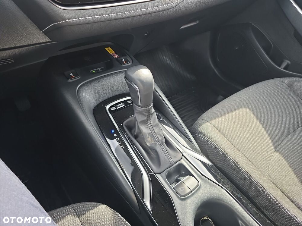 Toyota Corolla 1.8 Hybrid Style - 24