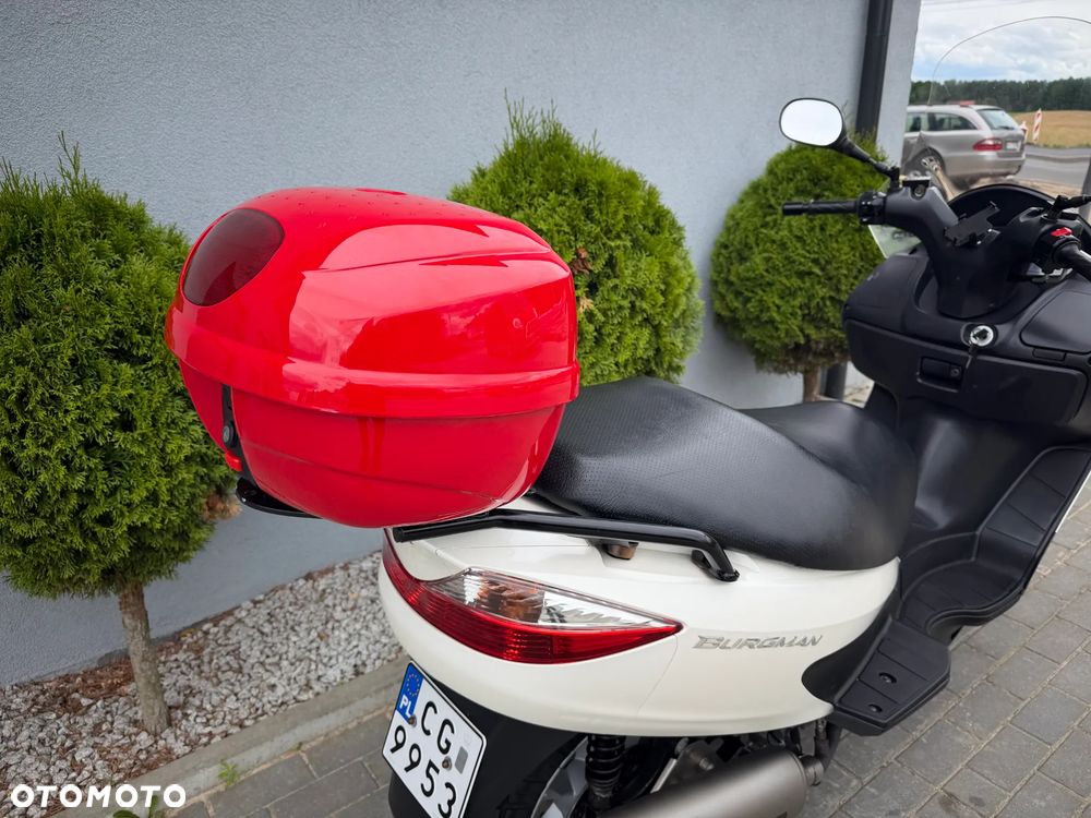 Suzuki Burgman - 21