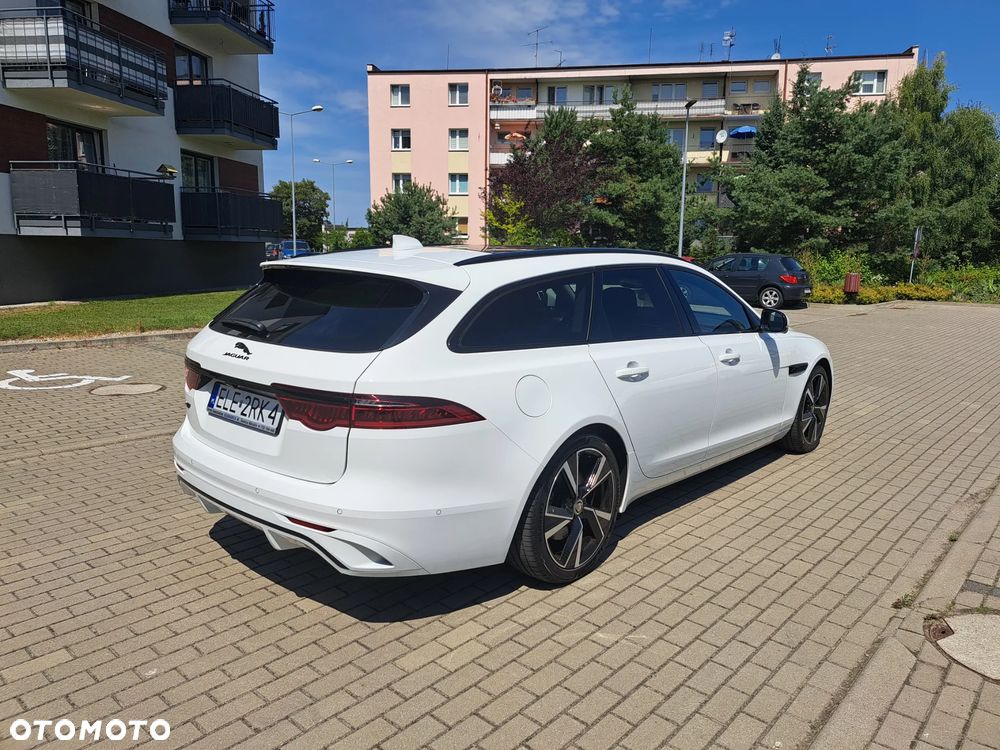 Jaguar XF D200 R-Dynamic S - 27